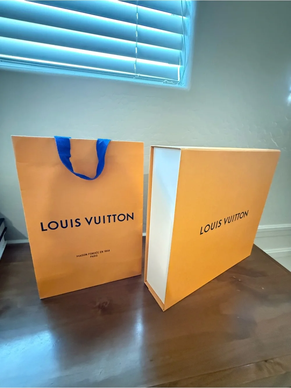 Authentic Louis Vuitton Box Gifting set